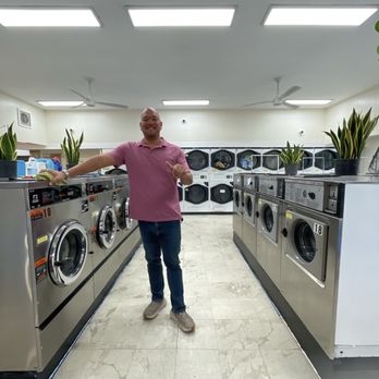 Ena Laundry - Owner and shop - Laundry Services Near Me - Honolulu, Hawaii