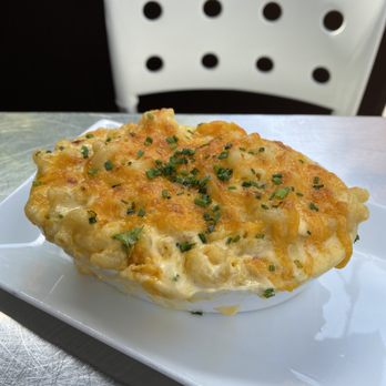 Cafeteria - Mac & Cheese w/Truffle Oil - New American Near Me - New York, New York