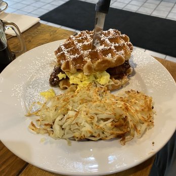 Honeybear Cafe - Sugar and Spice Waffle Sandwich - Breakfast & Brunch Near Me - Chicago, Illinois