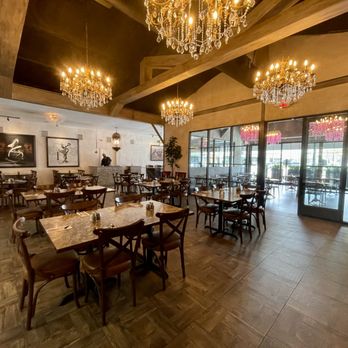 Kasra Persian Grill - Interior - Persian/Iranian Near Me - Houston, Texas Kasra Persian Grill - Interior - Persian/Iranian Near Me - Houston, Texas