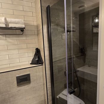Skyline Airport Hotel - Room 529. May 2026 - Hotels Near Me - VANTAA, 18