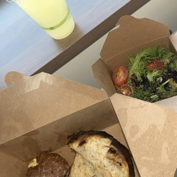 BLDG - BLDG breakfast with sausage and side salad - New American Near Me - New Haven, Connecticut