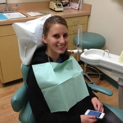 Hanna De Bourg, DDS