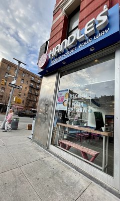 16 Handles by null