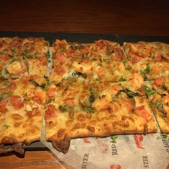 Red Lobster - Lobster flatbread - Seafood Near Me - Greenville, Texas