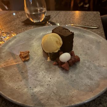 Mb - Dessert - Dance Clubs Near Me - Cancún, ROO Mb - Dessert - Dance Clubs Near Me - Cancún, ROO