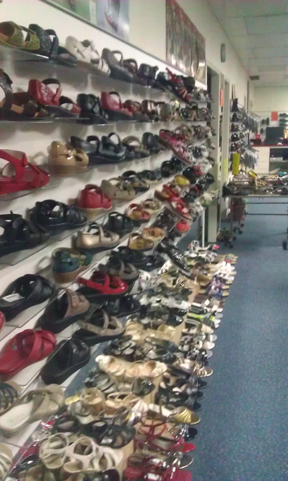 Gilmour S Comfort Shoes Shoe Shops 2120 Logan Rd Upper Mount