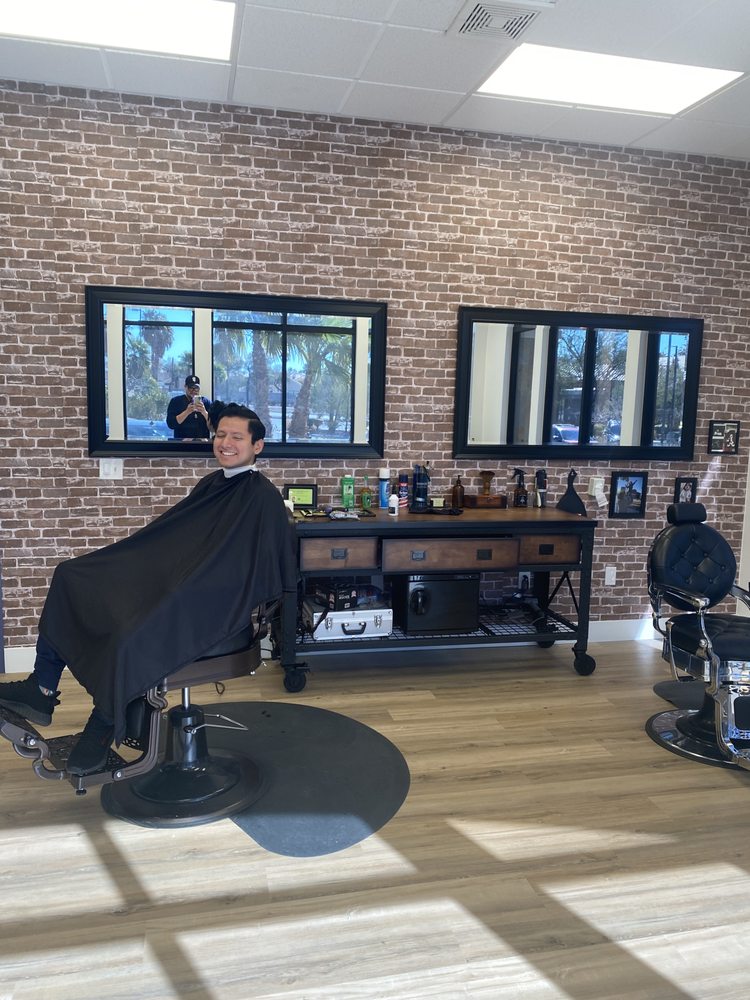 LAS VEGAS GROOMING LOUNGE Updated August 2024 9414 W Lake Mead Blvd