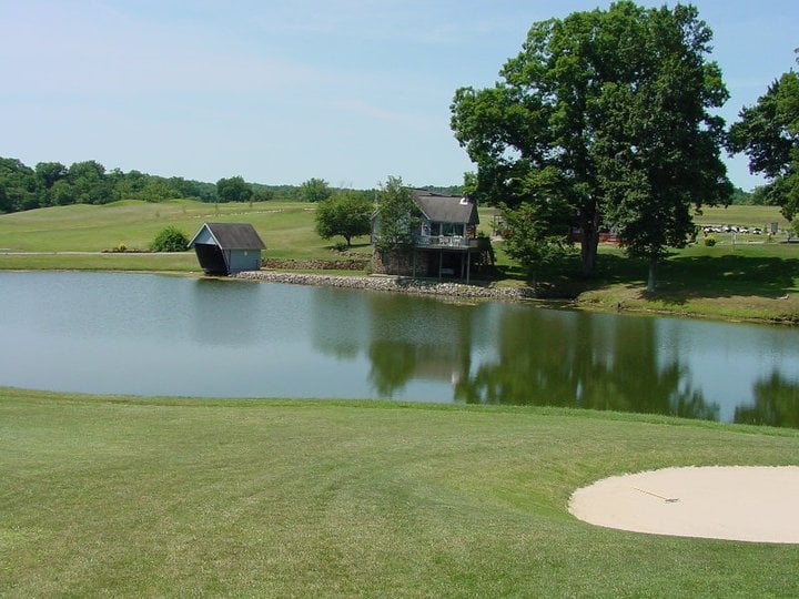 Hidden Hills Golf Course Logo