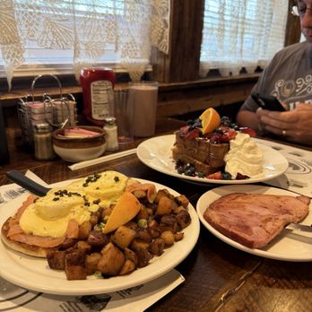 Silo Restaurant & Gift Shop - American Near Me - Queensbury, New York Silo Restaurant & Gift Shop - American Near Me - Queensbury, New York