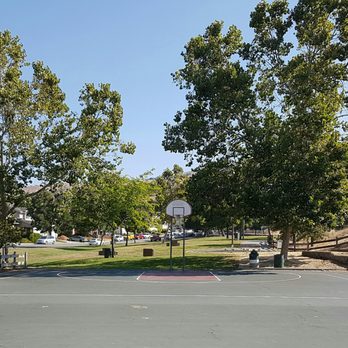 Groesbeck Hill Park - Basketball Court (half-court) - Parks Near Me - San Jose, California Groesbeck Hill Park - Basketball Court (half-court) - Parks Near Me - San Jose, California