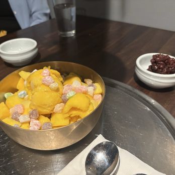 BORI - Montrose - Mango bingsu - Korean Near Me - Houston, Texas BORI - Montrose - Mango bingsu - Korean Near Me - Houston, Texas