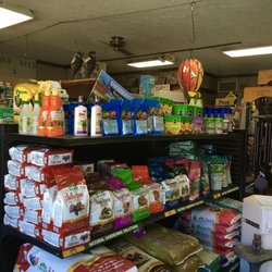 Ed's Feed & Seed