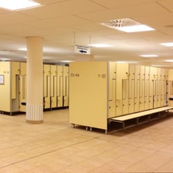 Wesertherme - Unmengen an Umkleidekabinen