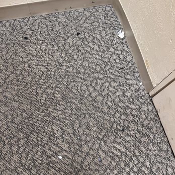 Dillard's - These fitting rooms were disgusting!!! - Men's Clothing Near Me - Chandler, Arizona