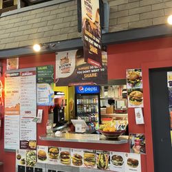 Mean Ptown Burgers - Exterior
