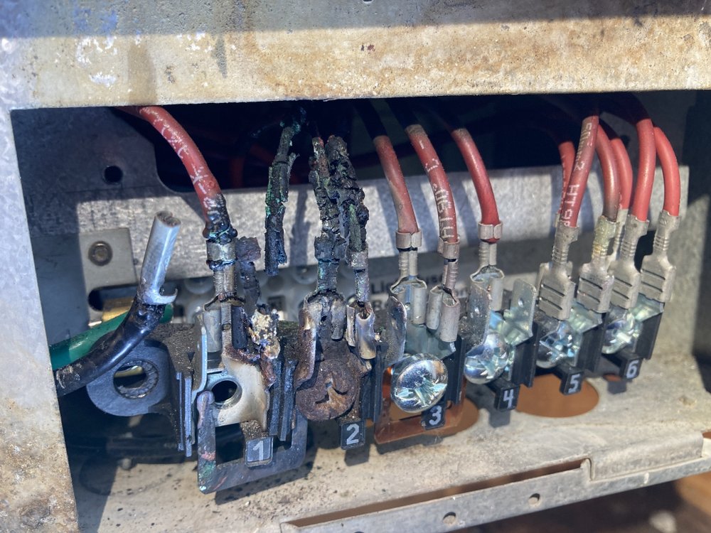 Slide of Moses Tijerina’s Handyman Services