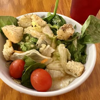 Hot Stuff Restaurant - Side Salad - Soul Food Near Me - Baton Rouge, Louisiana