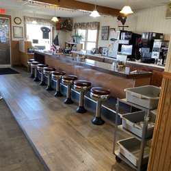 Countryside Restaurant - Front area