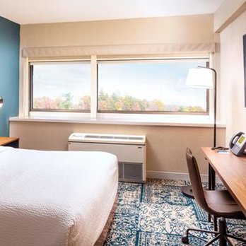 Four Points by Sheraton Norwood - Hotels Near Me - Norwood, Massachusetts Four Points by Sheraton Norwood - Hotels Near Me - Norwood, Massachusetts