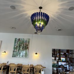 DiAnoia's Eatery - Seating area