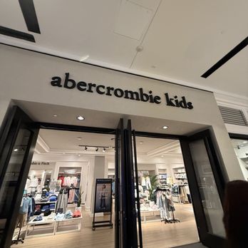Westfield Valley Fair - Shopping Centers Near Me - Santa Clara, California