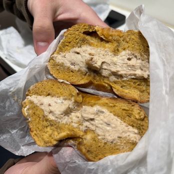 Shug's Bagels - Sweet bagel with sweet cream cheese - Sandwiches Near Me - Dallas, Texas Shug's Bagels - Sweet bagel with sweet cream cheese - Sandwiches Near Me - Dallas, Texas