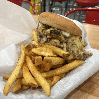 Krunch Burger - Mushroom Krunch with Fries - Burgers Near Me - La Mirada, California