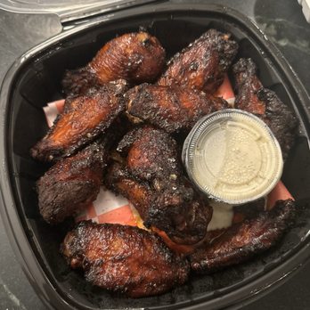 Sophie's BBQ - Crispy Smoked Wings - Barbeque Near Me - Havertown, Pennsylvania