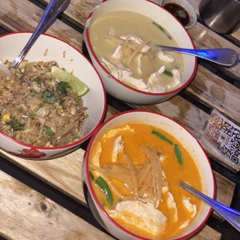 Lung Yai Thai Tapas - Crab Fried Rice with Lump Crab Meat Green Curry with chicken Red Curry with chicken - Tapas/Small Plates Near Me - Miami, Florida Lung Yai Thai Tapas - Crab Fried Rice with Lump Crab Meat Green Curry with chicken Red Curry with chicken - Tapas/Small Plates Near Me - Miami, Florida