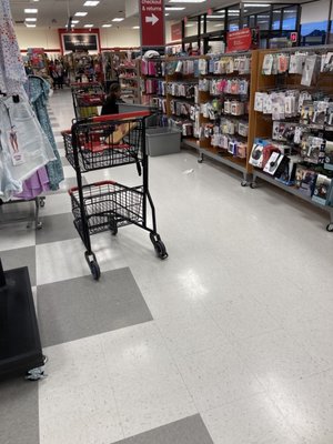 TJ MAXX - Updated July 2024 - 26 Photos & 24 Reviews - 425 S Fry Rd