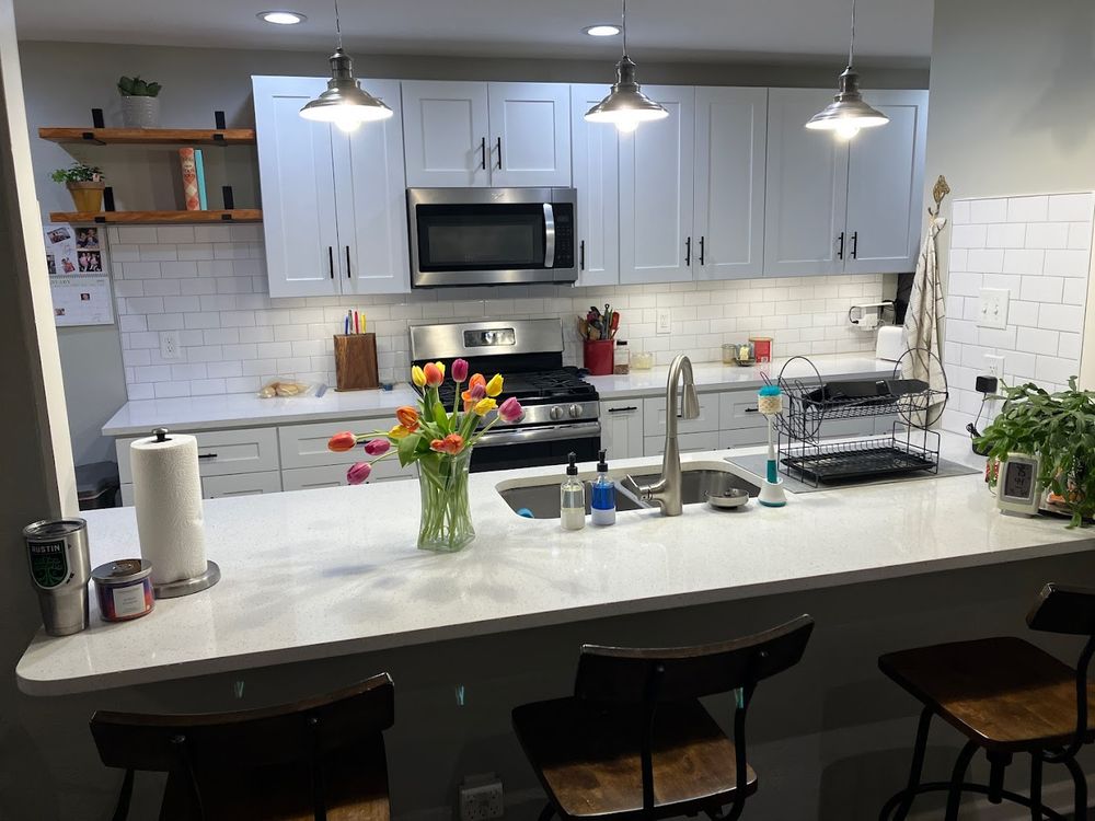 Slide of First Choice Framing, Siding, And Painting