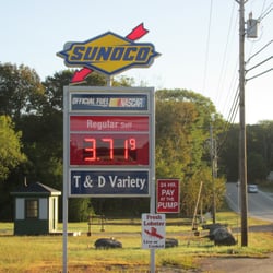 T&D Variety - You can get lots of gas here