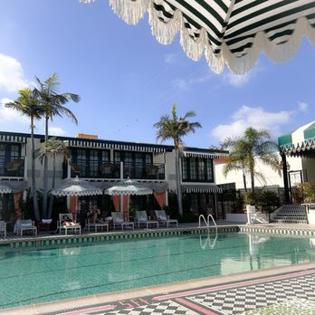 Beginner's Diner - Poolside - Diners Near Me - San Diego, California Beginner's Diner - Poolside - Diners Near Me - San Diego, California