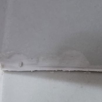 Blue Sky Countertops - Chipped section upon redo - Countertop Installation Near Me - Denton, Texas Blue Sky Countertops - Chipped section upon redo - Countertop Installation Near Me - Denton, Texas