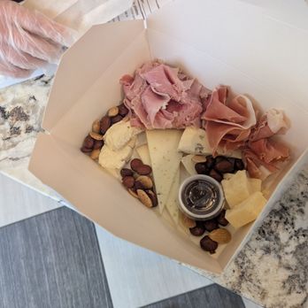 Marche - Cheese plate to go - Cheese Shops Near Me - Glen Ellyn, Illinois