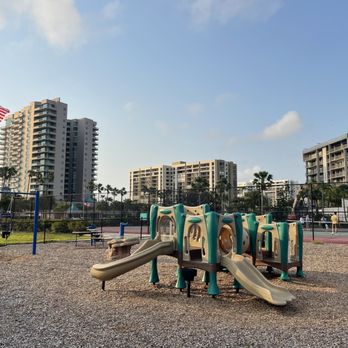 Bay Park On Sand Key - Playground, Bay Park on Sand Key, Sand Key Island, South of Clearwater Beach, City of Clearwater, Tampa Bay - Parks Near Me - Clearwater, Florida Bay Park On Sand Key - Playground, Bay Park on Sand Key, Sand Key Island, South of Clearwater Beach, City of Clearwater, Tampa Bay - Parks Near Me - Clearwater, Florida