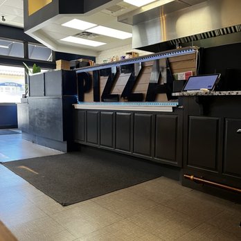 Copaneazi’s Pizza South - Inside - Beverage Store Near Me - Tulsa, Oklahoma