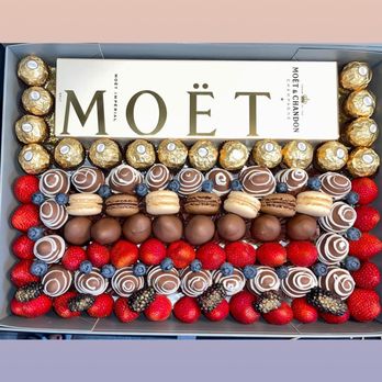 Gourmet Gift 4U - CORPORATE GIFT OPTION - Chocolatiers & Shops Near Me Gourmet Gift 4U - CORPORATE GIFT OPTION - Chocolatiers & Shops Near Me