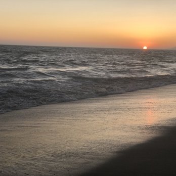 Zuma Beach  - Beaches Near Me - Malibu, California