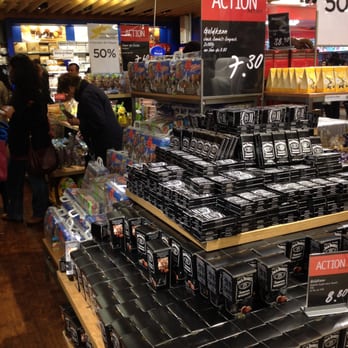 Manor - Department Stores Near Me - Geneva, GE