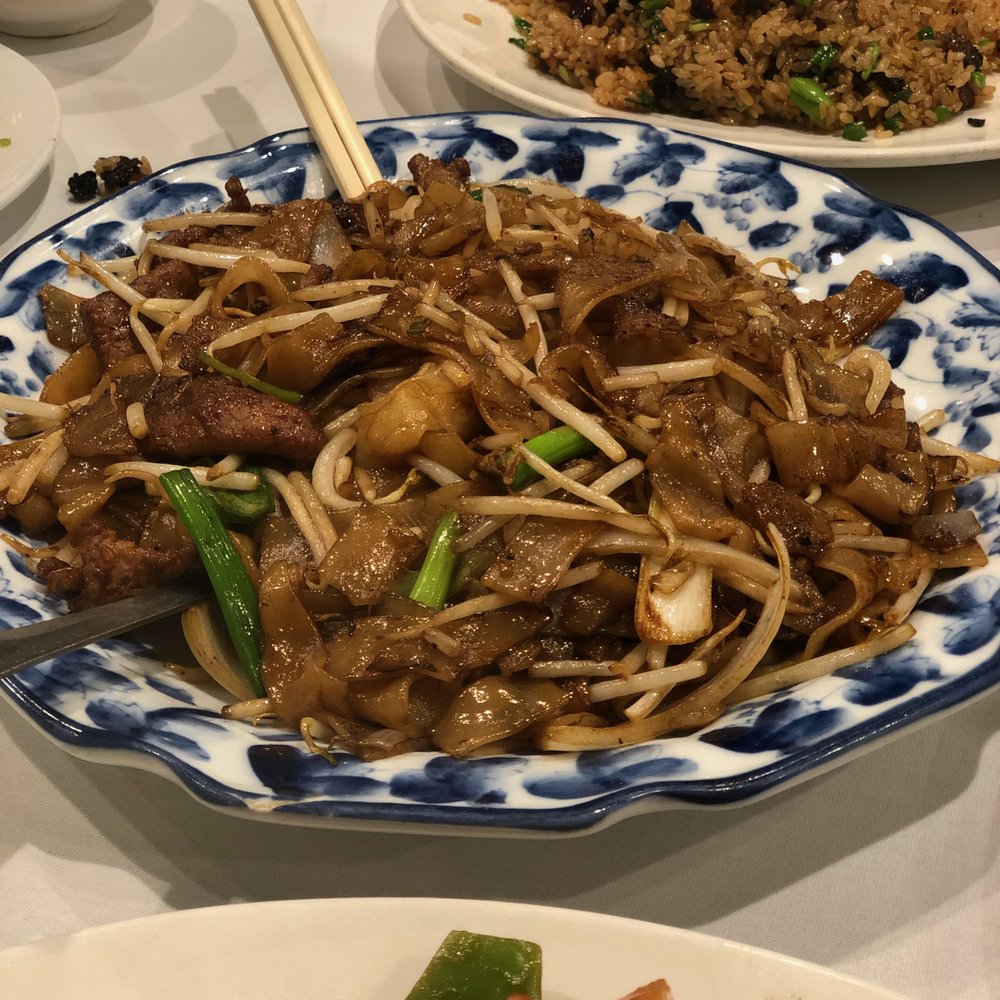 Wing's Kitchen - Beef Chow Foon - Chinese Near Me - Boston, Massachusetts Wing's Kitchen - Beef Chow Foon - Chinese Near Me - Boston, Massachusetts