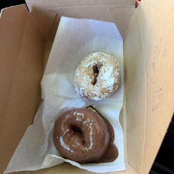 Benny's Donuts - Donuts Near Me - Corvallis, Oregon