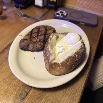 Texas Roadhouse - Salad Near Me - Henderson, Nevada