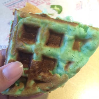 Lee's Sandwiches - Coconut waffle - Vietnamese Near Me - LongBeach, California Lee's Sandwiches - Coconut waffle - Vietnamese Near Me - LongBeach, California
