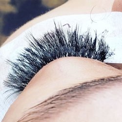 BlinQ Beauty