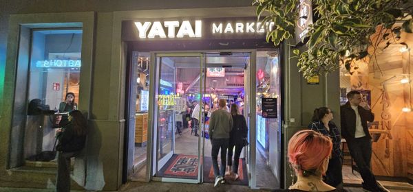 Yatai Market by null