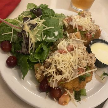 Valdos Seafood House - Crab Cake Appetizer - Mexican Near Me - El Lago, Texas