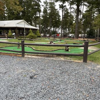 Sycamore Lodge - Put put - Campgrounds Near Me - Jackson Springs, North Carolina Sycamore Lodge - Put put - Campgrounds Near Me - Jackson Springs, North Carolina