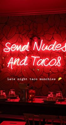 Escondite Vieux Port by null